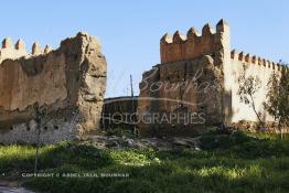 Image du Maroc Professionnelle de  La Kasbah de Saidia, construite à la fin du 19ème siècle à l’embouchure orientale de l’Oued Kiss par le Sultan Hassan Ier, marque la naissance de ce hameau. Sa position stratégique, en face de l’Algérie, servait de frontière et permettait au Sultan de surveiller les passages. Non loin se situe Le site balnéaire de Saidia surnommée « la perle bleue » fait partie des plus longues plages du royaume, avec ses 14 kilomètres caractérisée par son sable fin et doré, ainsi que son climat méditerranéen, Lundi 15 Janvier 2007. (Photo / Abdeljalil Bounhar)

 